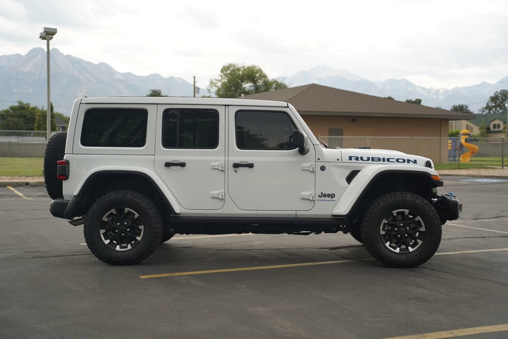 Used 2024 Jeep Wrangler Unlimited Rubicon 4xe AWD/4WD image 6