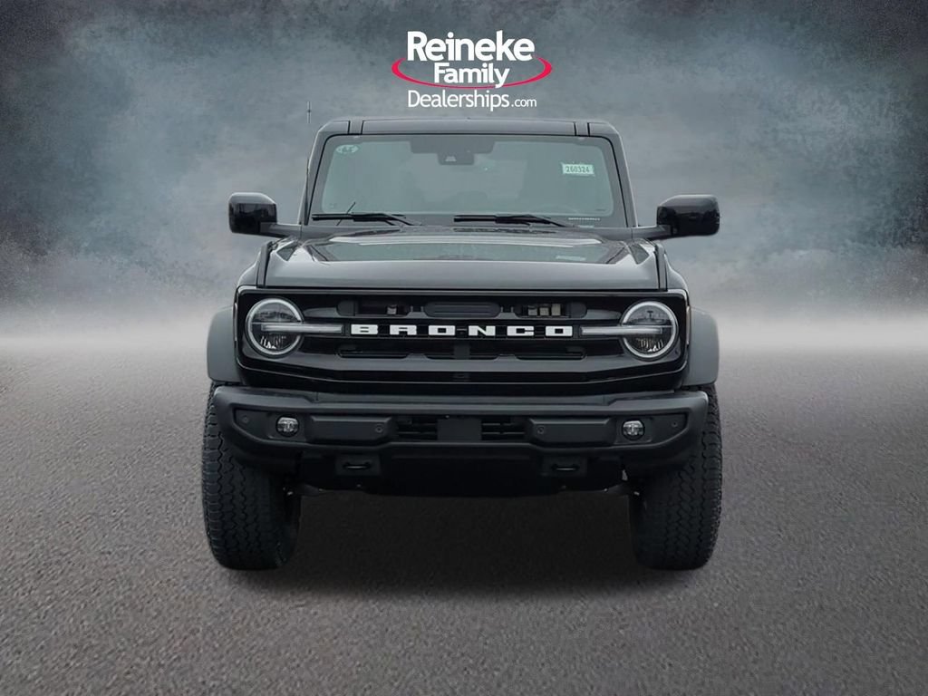 New 2026 Ford Bronco Outer Banks w/ Sasquatch Package AWD/4WD image 2