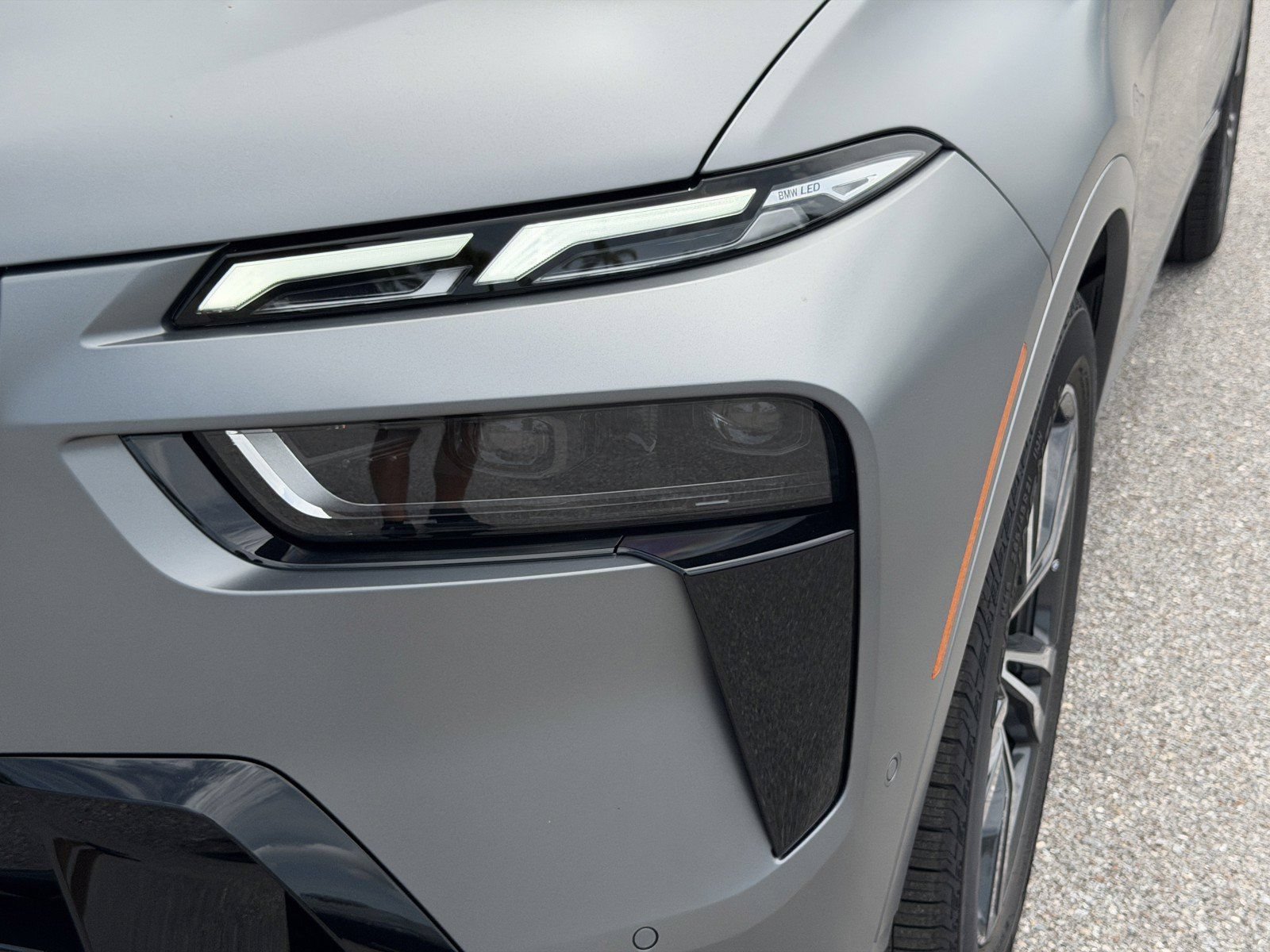 New 2027 BMW X7 xDrive40i AWD/4WD image 9