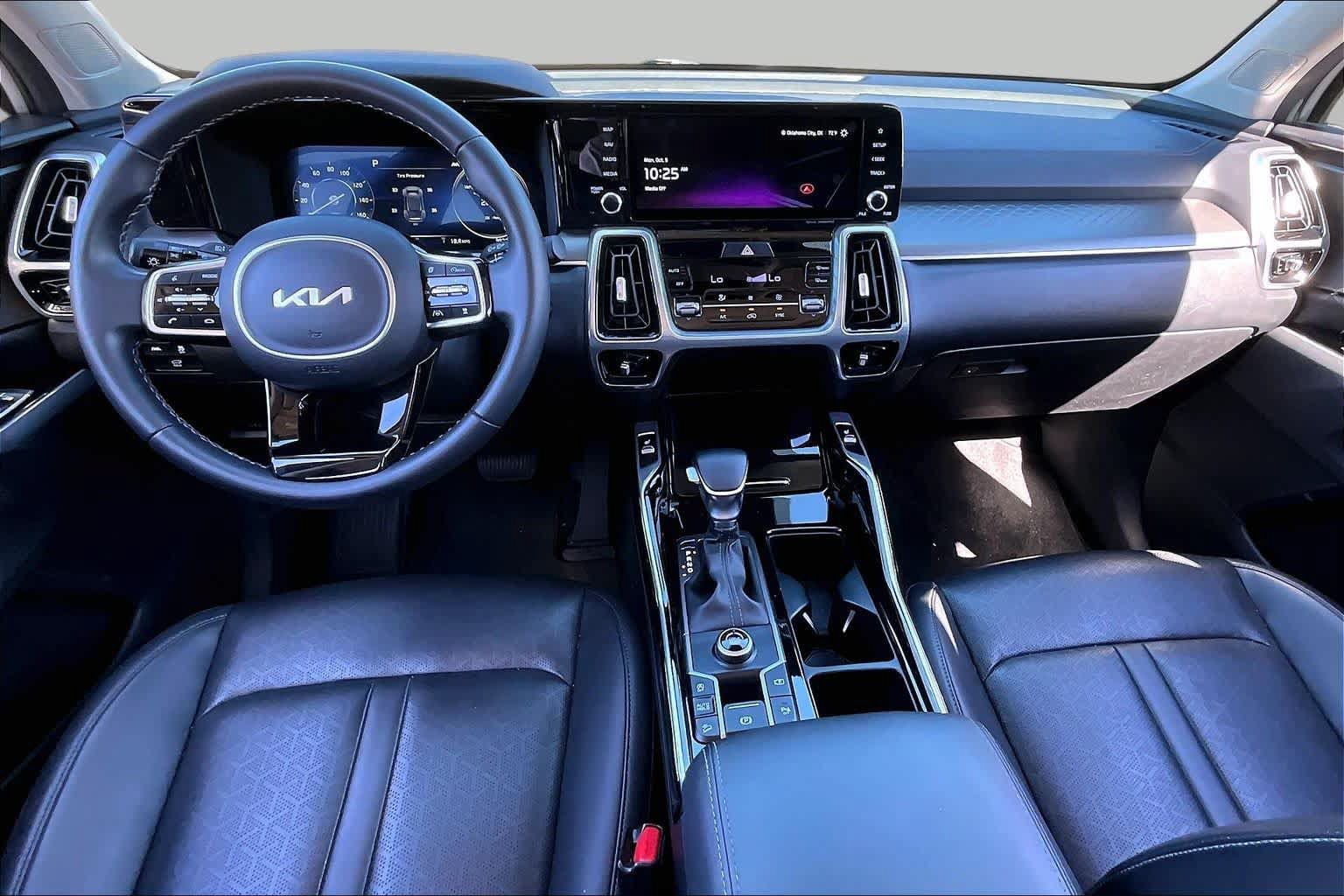 Used 2023 Kia Sorento SX FWD image 15