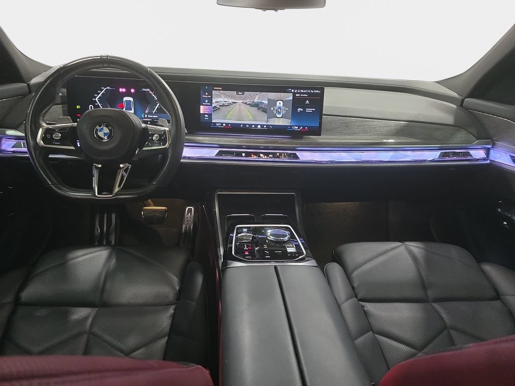 Certified 2023 BMW 740i RWD image 9