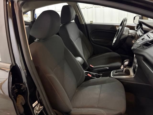 Used 2015 Ford Fiesta SE w/ Comfort Package FWD image 15