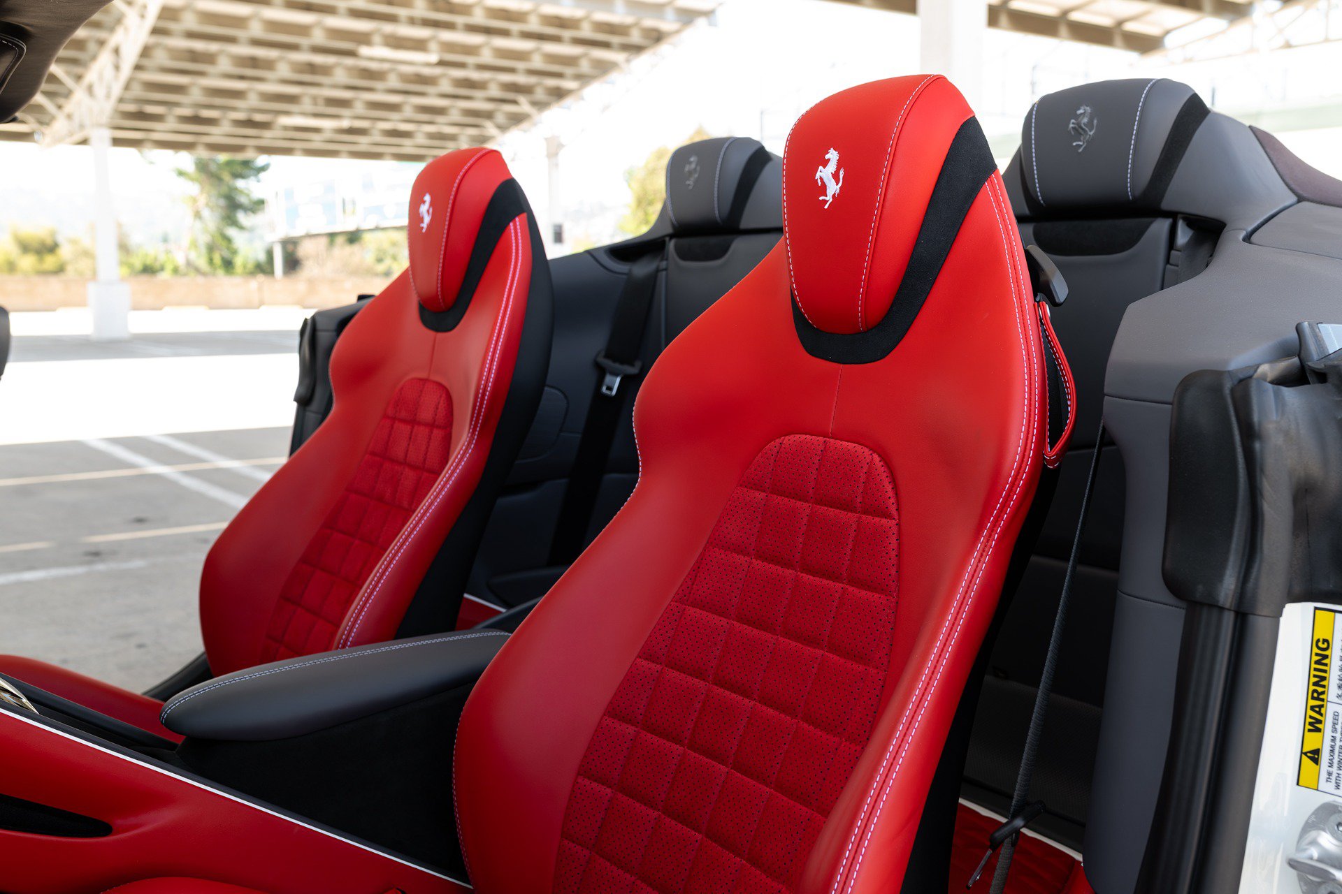 Used 2025 Ferrari Roma Spider RWD image 2