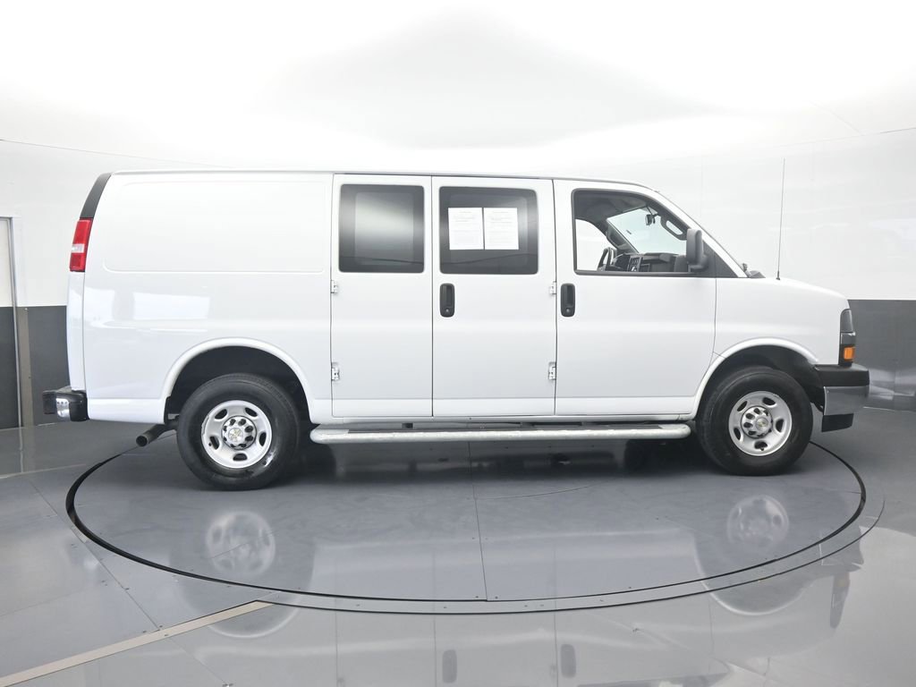 Used 2024 Chevrolet Express 2500 w/ Driver Convenience Package image 7
