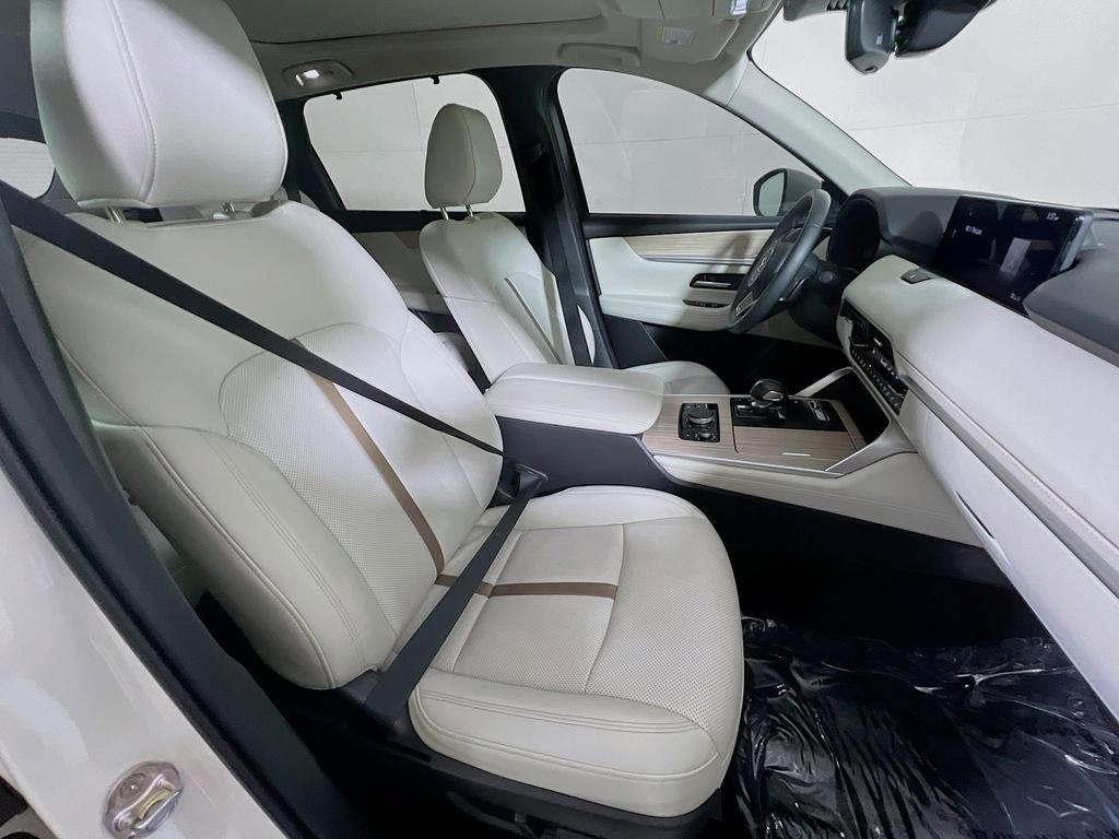 Used 2024 MAZDA CX-90 Plug-In Hybrid w/ Premium Plus AWD/4WD image 25