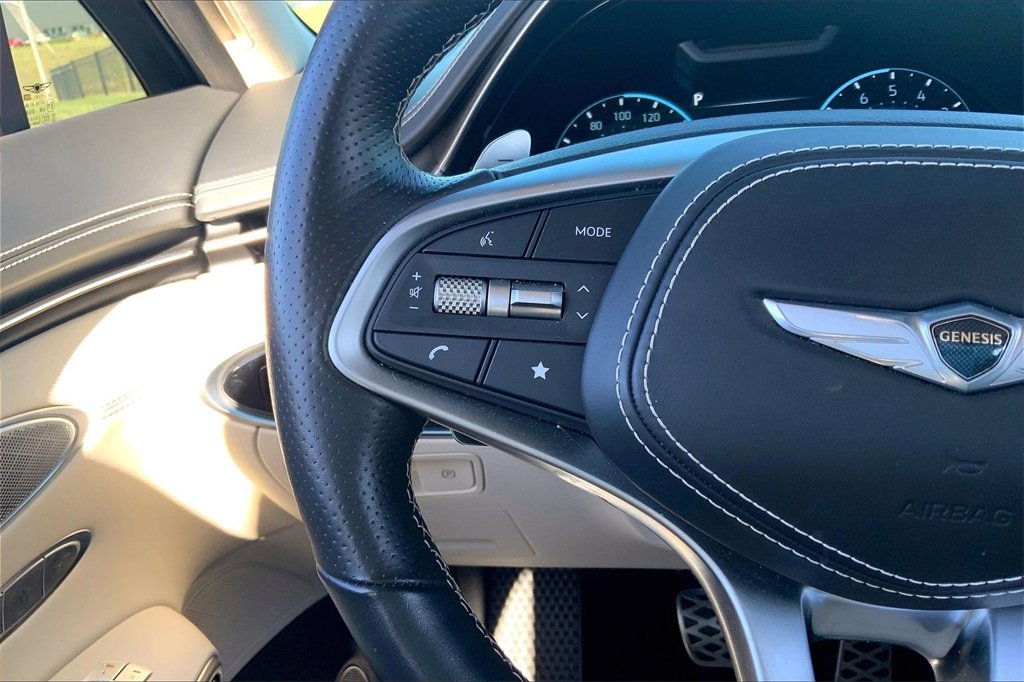 Used 2023 Genesis GV70 3.5T Sport w/ Sport Prestige Package image 12