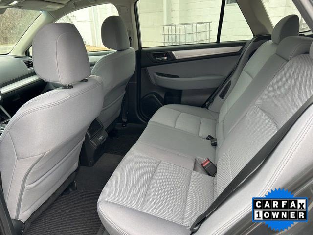 Used 2018 Subaru Outback 2.5i Premium image 12