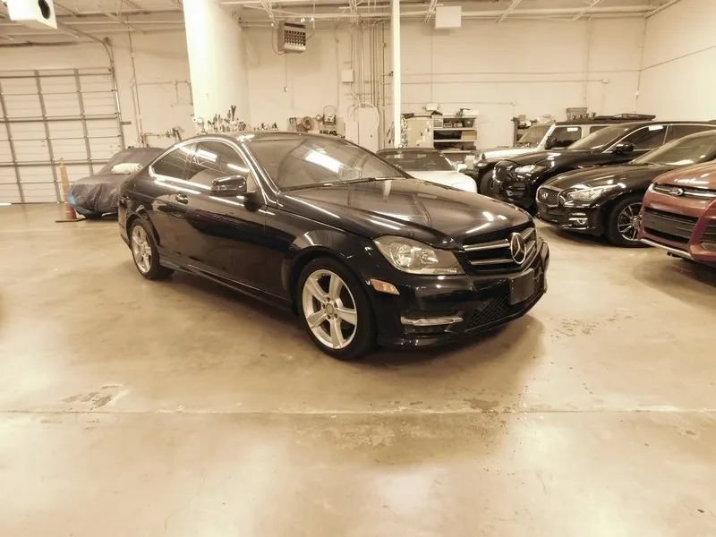 Used 2015 Mercedes-Benz C 250 Coupe image 3