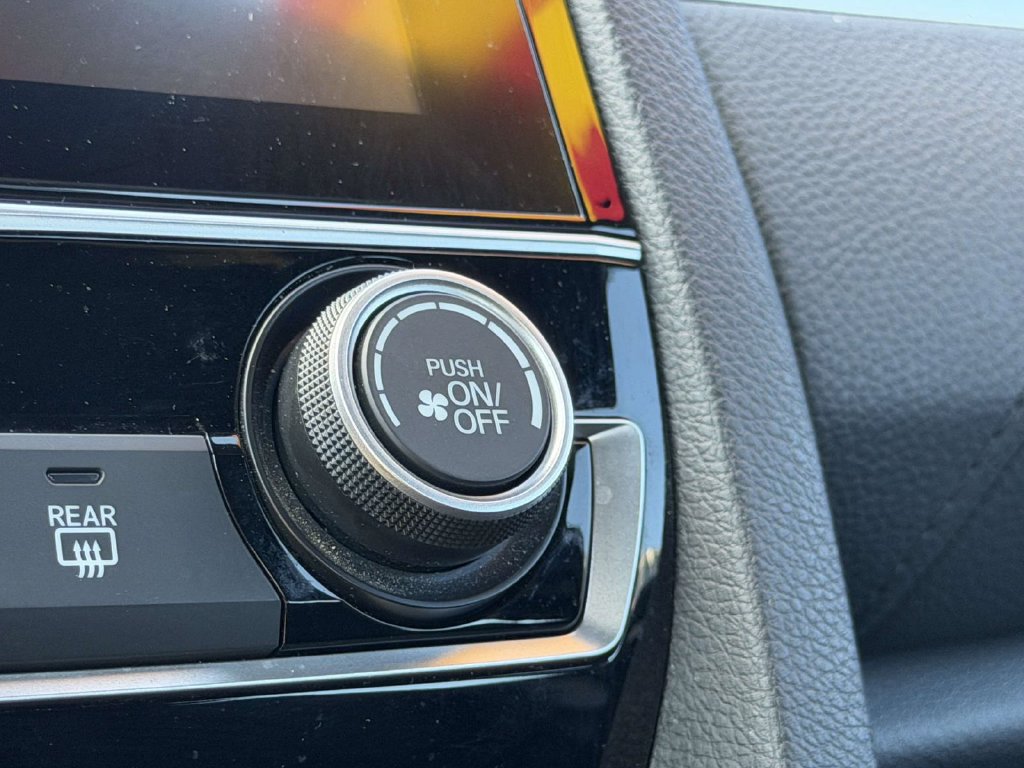 Used 2021 Honda Civic Sport image 31