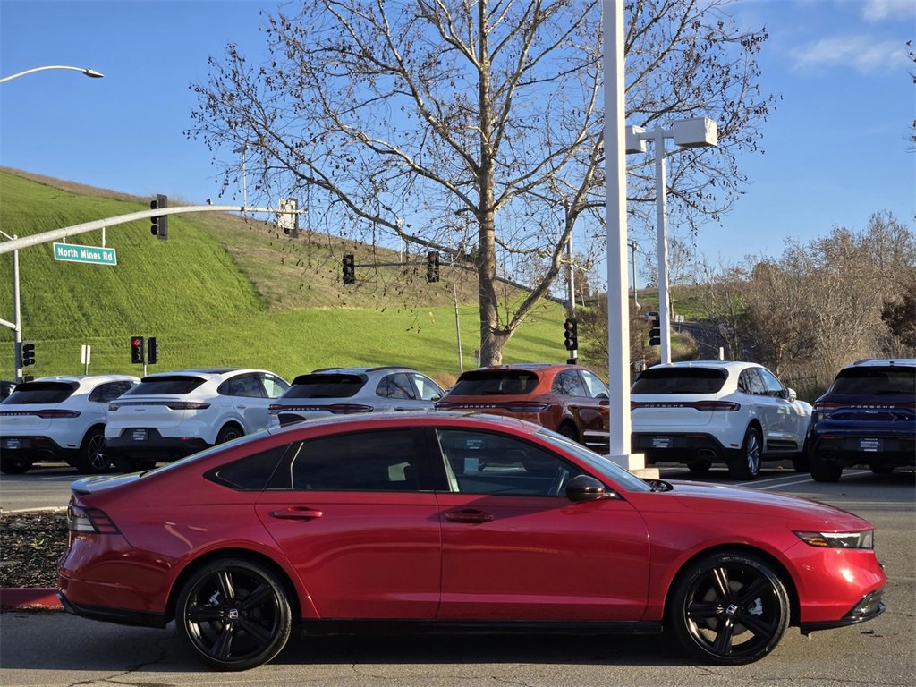 Certified 2025 Honda Accord Sport image 7