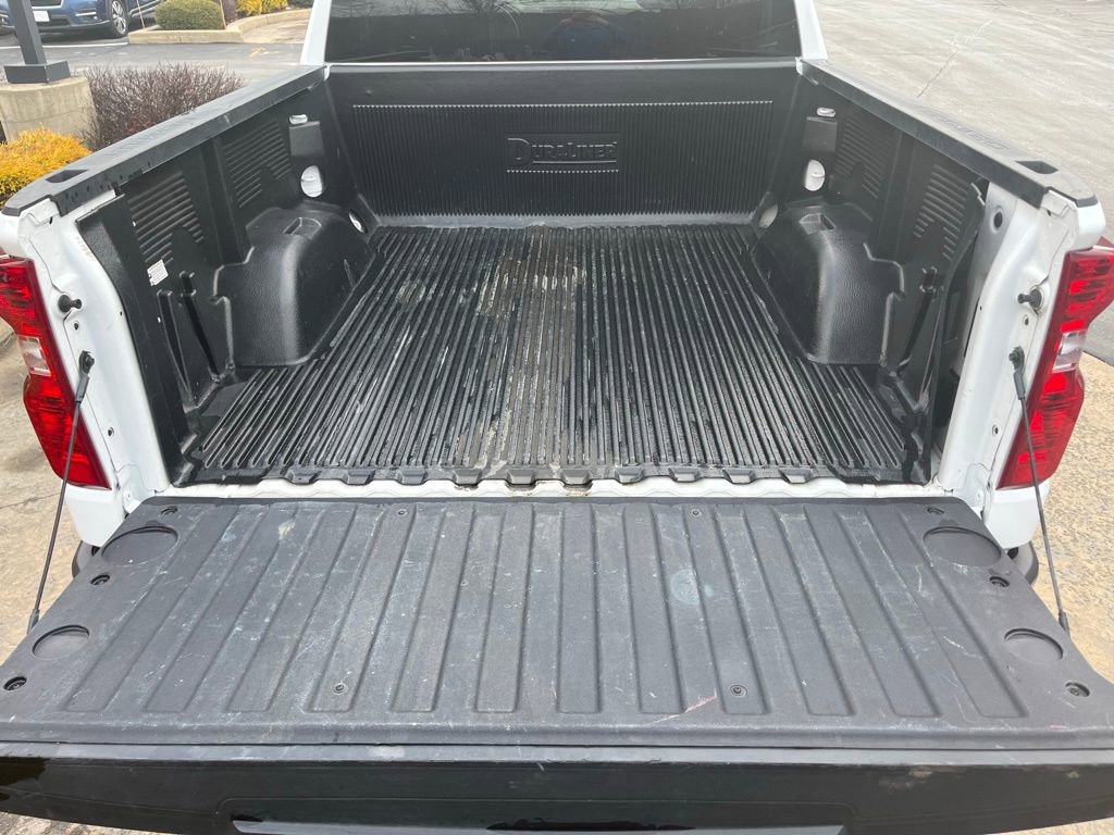 Used 2025 Chevrolet Silverado 1500 LT image 31