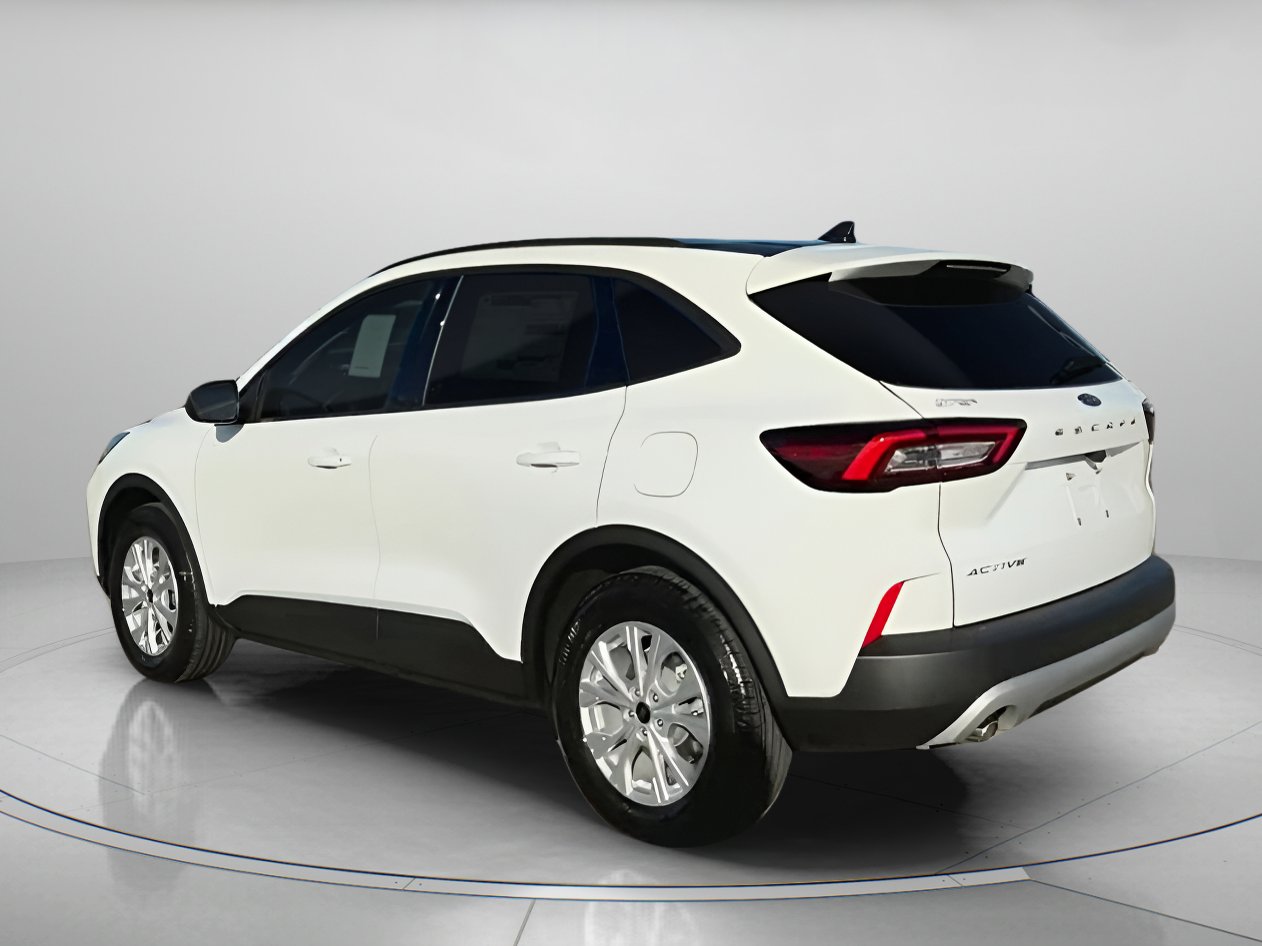 New 2026 Ford Escape Active FWD image 25