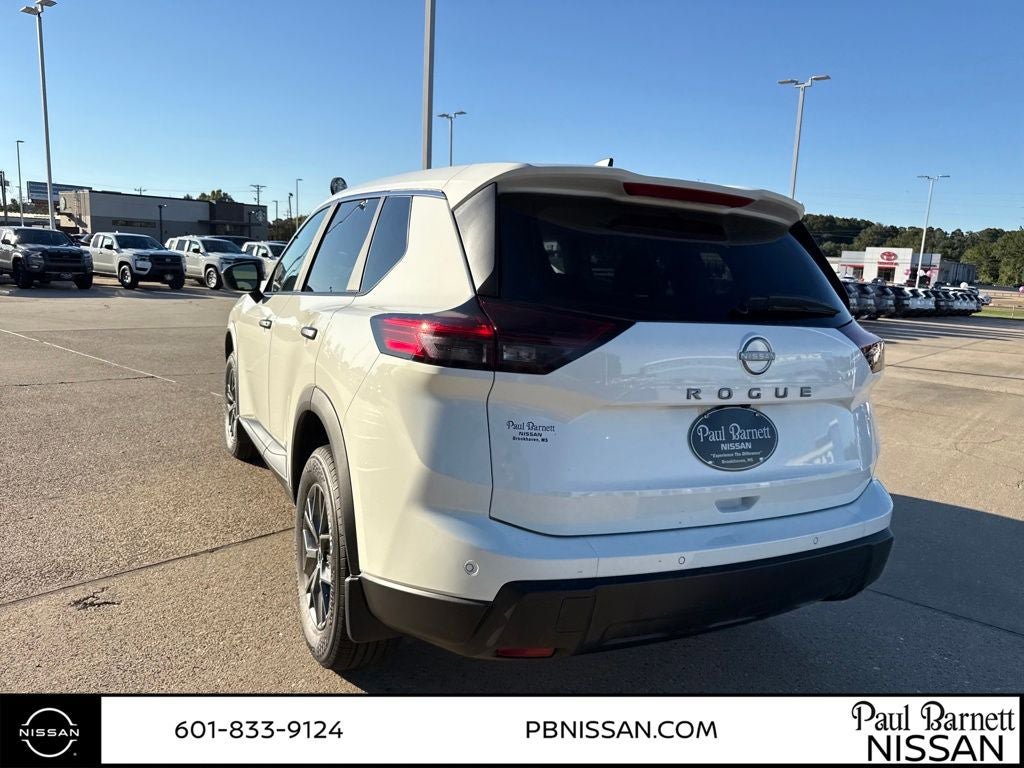 New 2026 Nissan Rogue S image 4