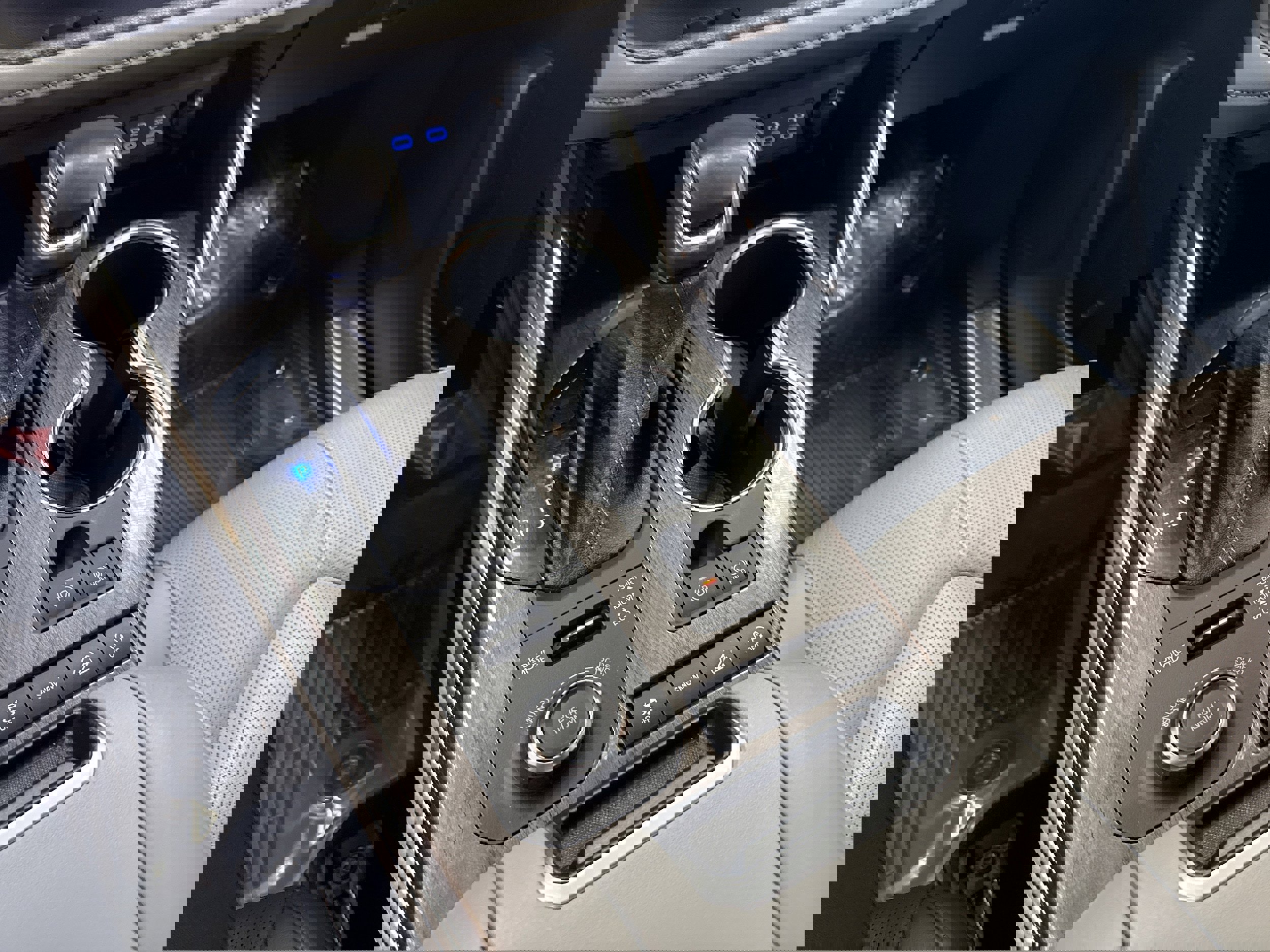 Used 2022 Toyota Highlander Platinum image 37