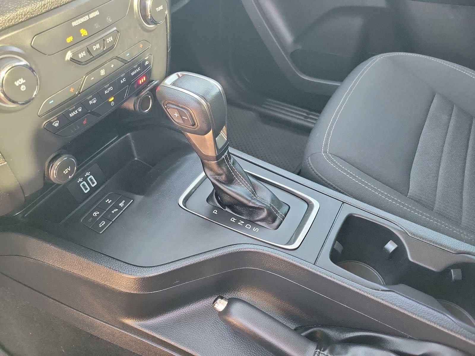 Used 2020 Ford Ranger XLT w/ Equipment Group 302A Luxury image 16