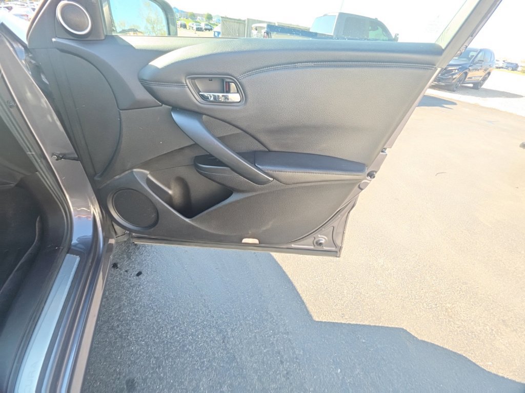 Used 2018 Acura RDX w/ Technology Package AWD/4WD image 32