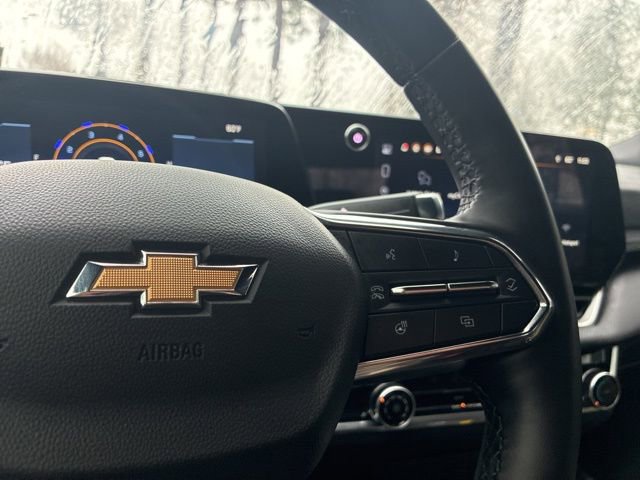 Used 2025 Chevrolet Equinox LT image 27