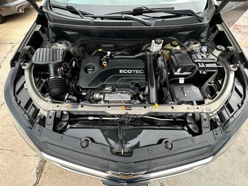 Used 2018 Chevrolet Equinox LT FWD image 26
