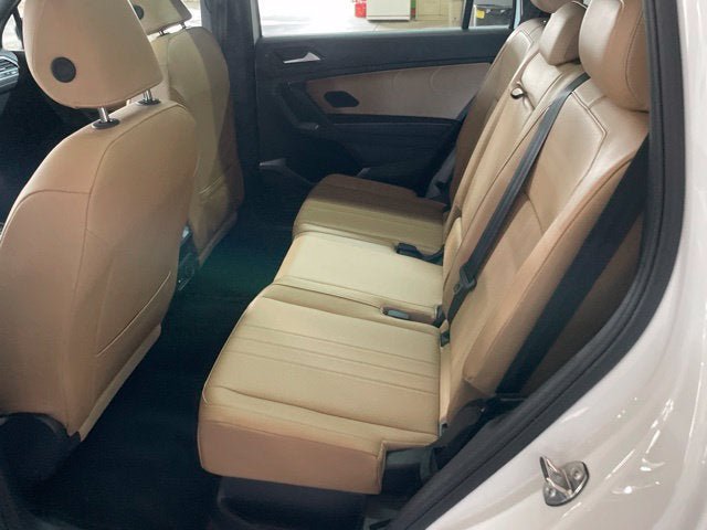 Certified 2024 Volkswagen Tiguan SE R-Line AWD/4WD image 12