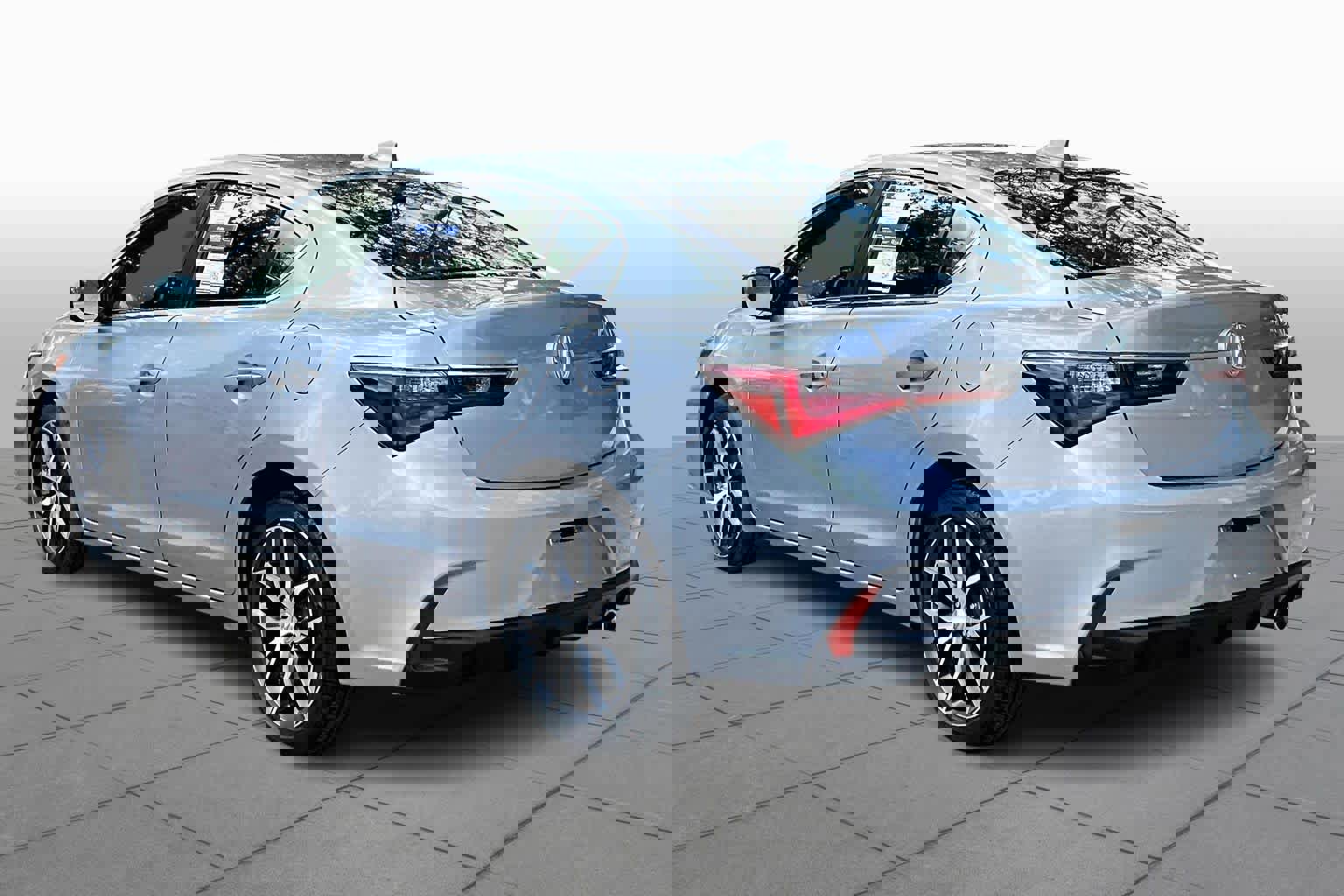 Used 2021 Acura ILX w/ Premium Package image 12