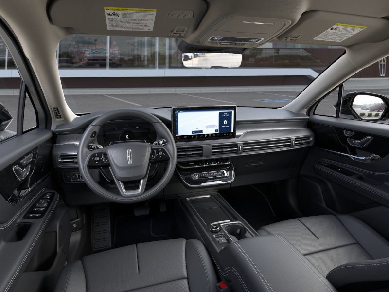 New 2026 Lincoln Corsair Premiere image 9