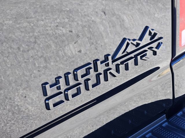 Used 2025 Chevrolet Silverado 2500 High Country w/ Midnight Edition image 13