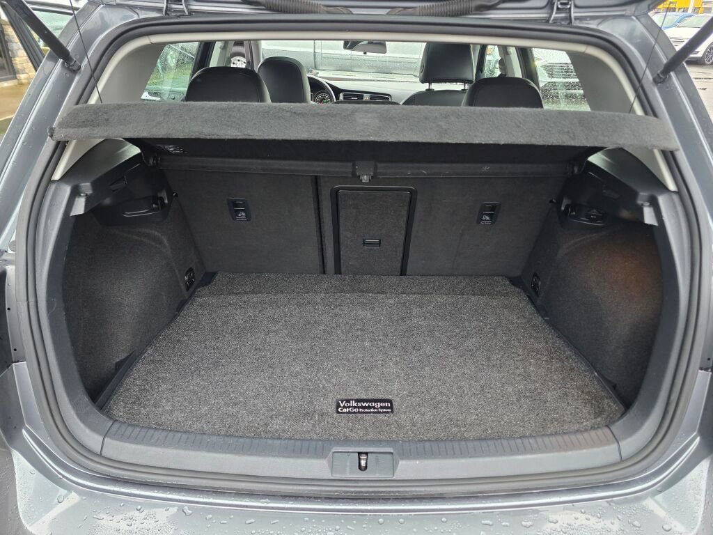 Used 2015 Volkswagen Golf SEL w/ Lighting Package (SEL) image 30