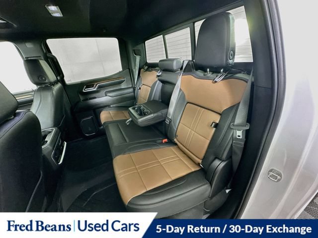 Certified 2024 Chevrolet Silverado 1500 High Country w/ High Country Premium Package AWD/4WD image 32