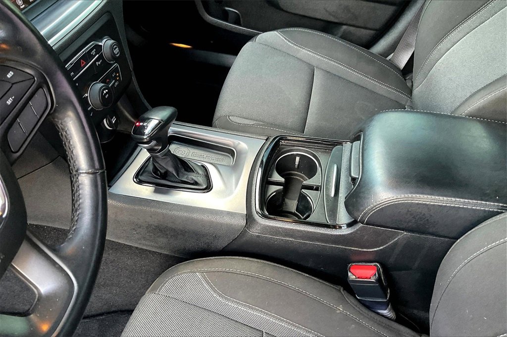 Used 2021 Dodge Charger SXT w/ Blacktop Package image 16