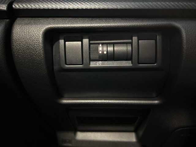 Used 2024 Subaru Crosstrek 2.5i Limited image 75