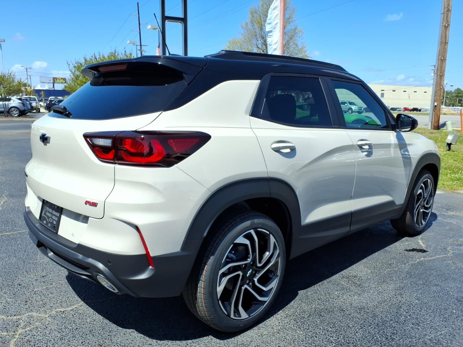 New 2026 Chevrolet TrailBlazer RS w/ Driver Confidence Package image 3