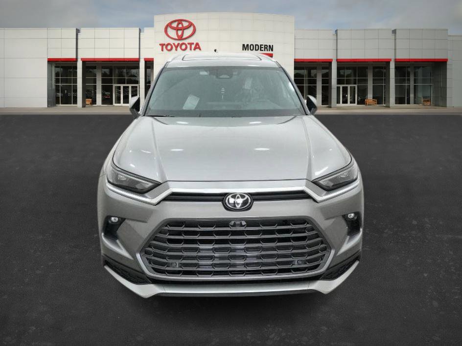 New 2026 Toyota Grand Highlander AWD Hybrid image 3