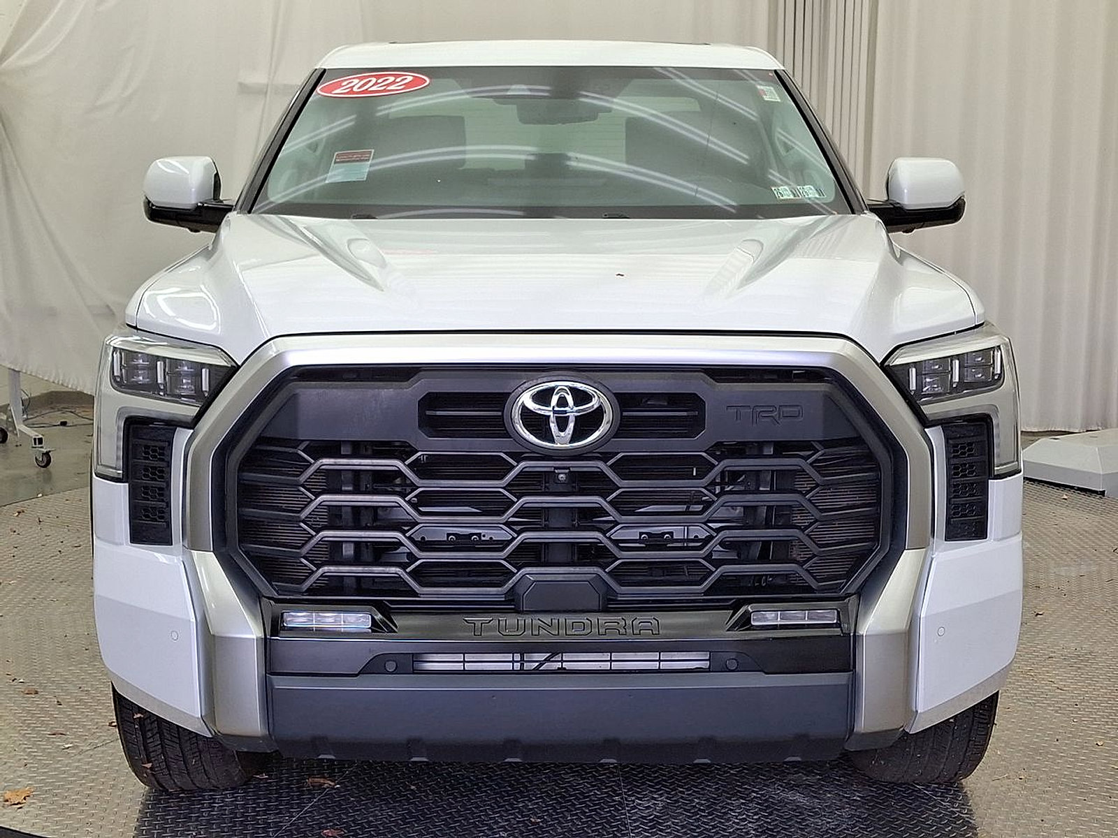Used 2022 Toyota Tundra Limited w/ TRD Off-Road Package image 29
