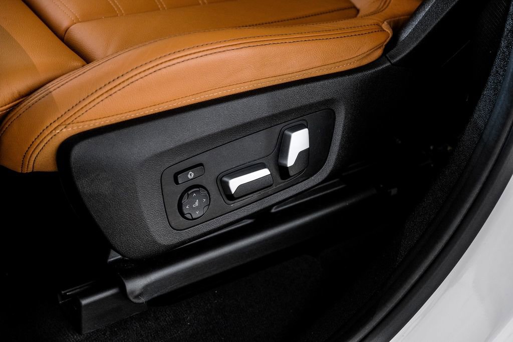 Used 2021 BMW X3 xDrive30e w/ Premium Package image 39