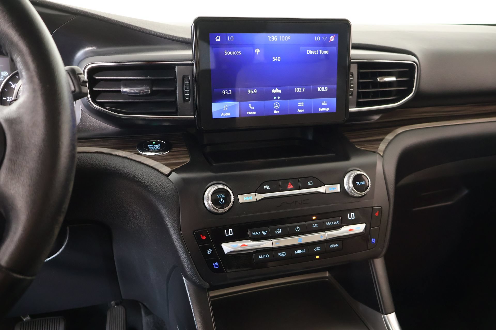 Used 2020 Ford Explorer Limited RWD image 5