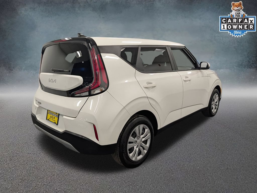 Certified 2025 Kia Soul LX FWD image 4