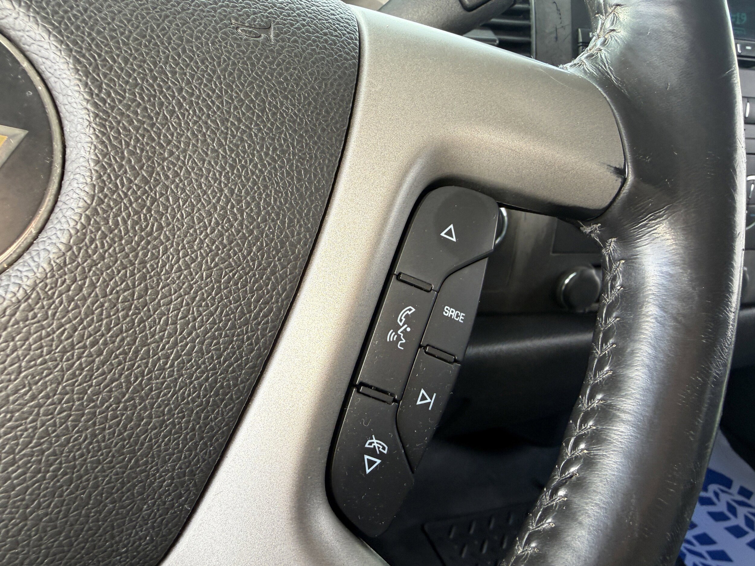 Used 2014 Chevrolet Silverado 2500 LT AWD/4WD image 17