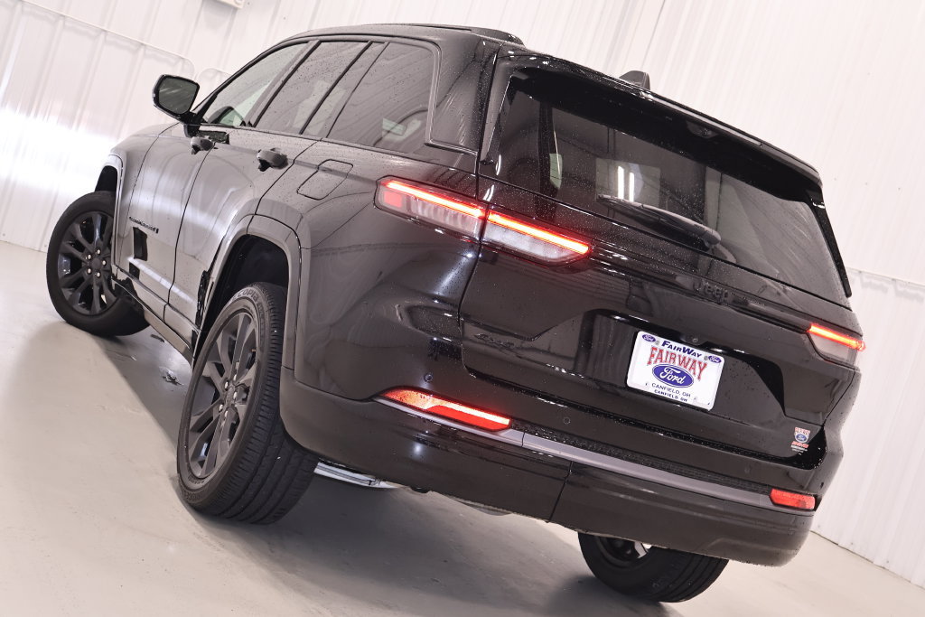 Used 2026 Jeep Grand Cherokee Limited AWD/4WD image 40