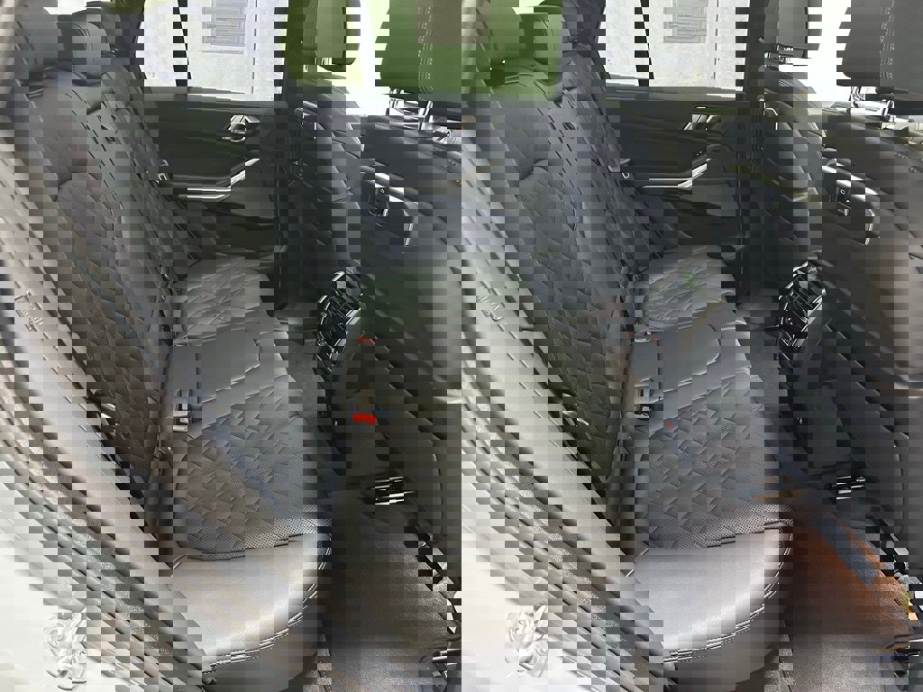 Used 2026 BMW X5 xDrive50e image 52