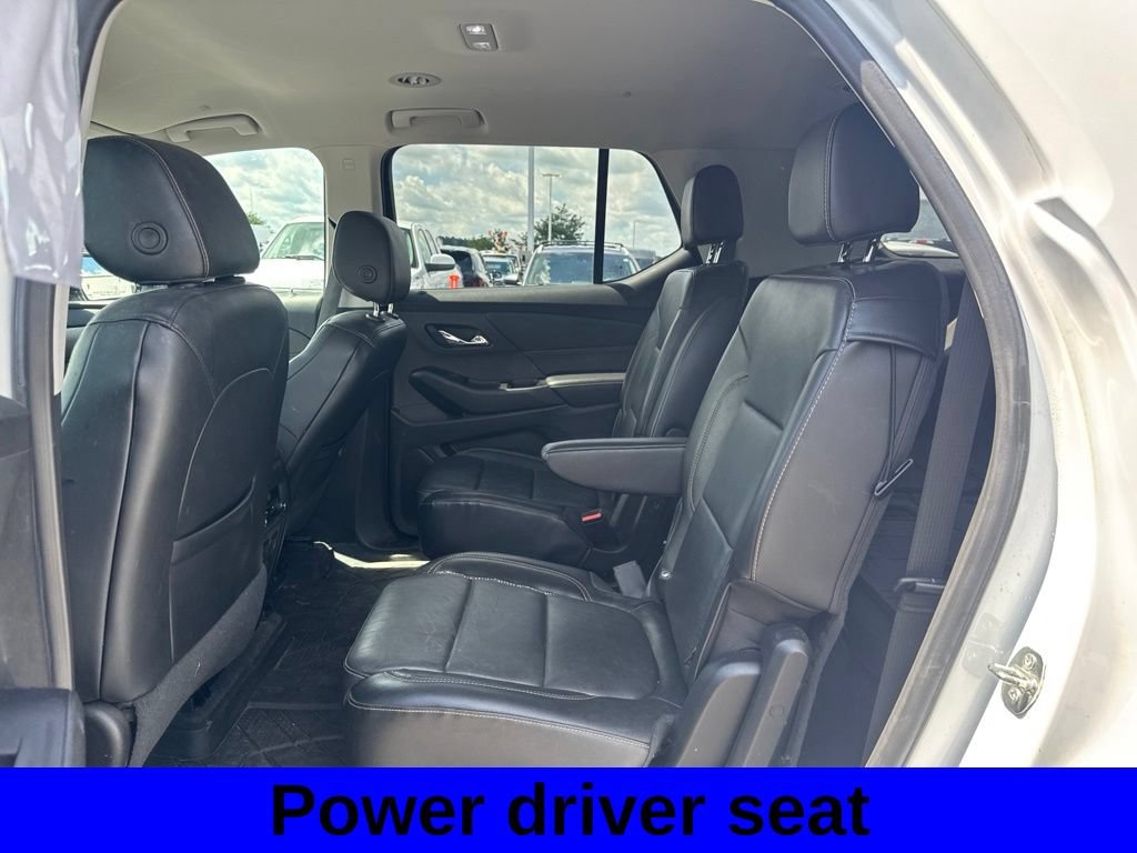 Used 2019 Chevrolet Traverse LT w/ LT Premium Package AWD/4WD image 7