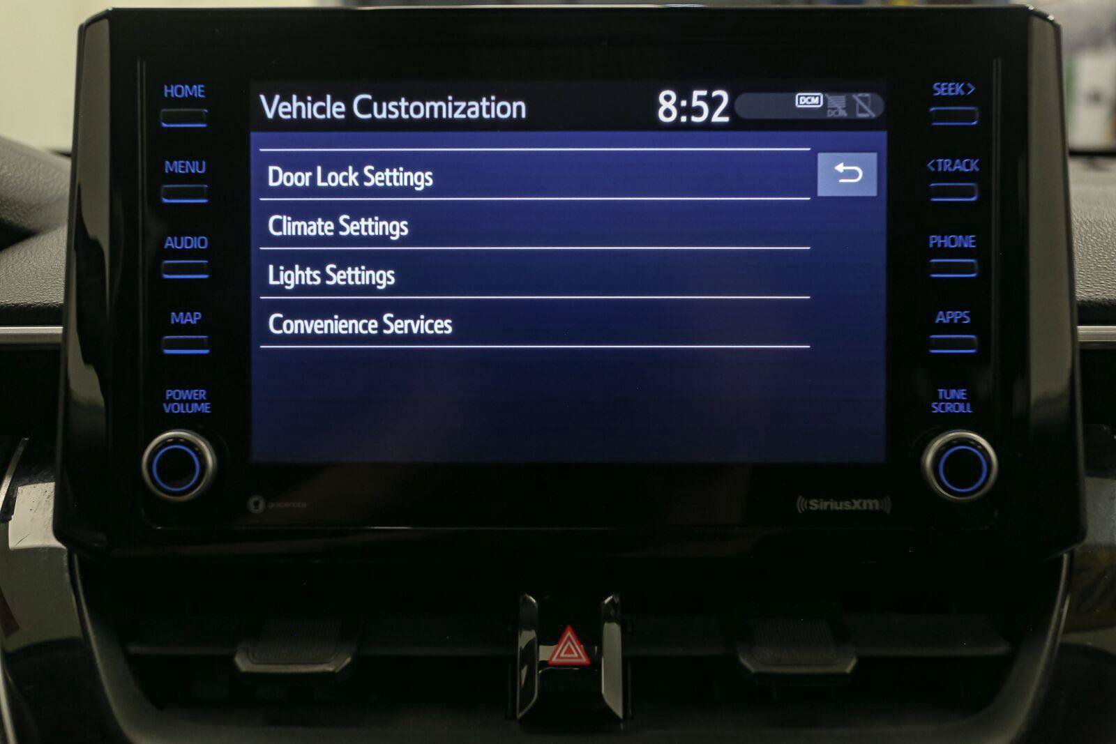 Used 2022 Toyota Corolla Cross LE w/ Moonroof Package AWD/4WD image 29