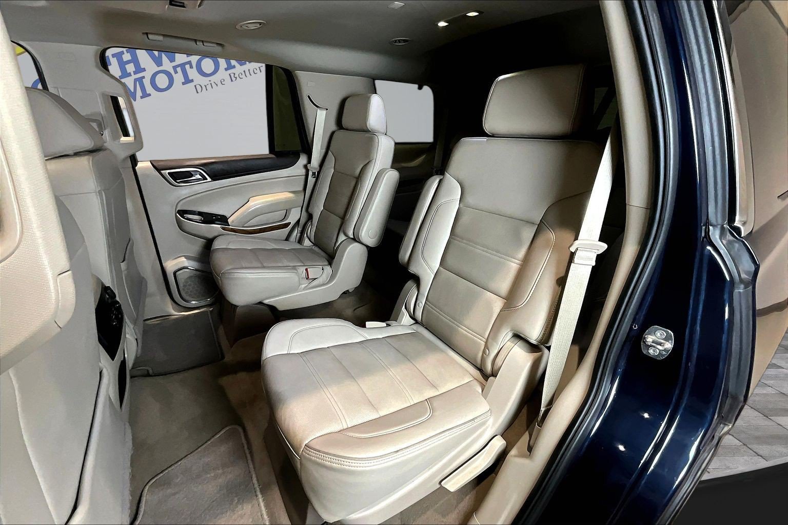 Used 2020 GMC Yukon Denali w/ Open Road Package AWD/4WD image 22