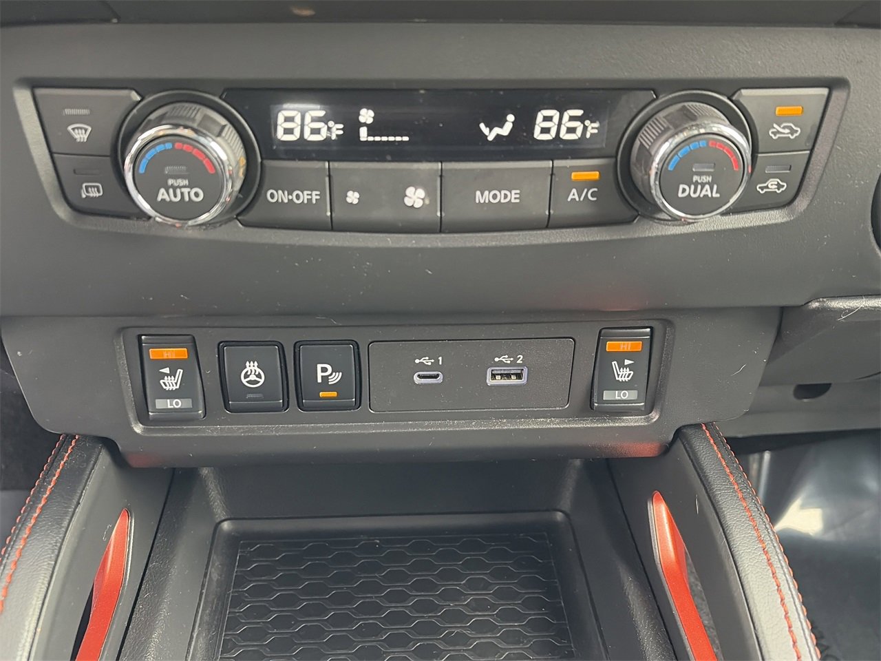 Certified 2024 Nissan Frontier Pro-X w/ Pro Premium Package image 16