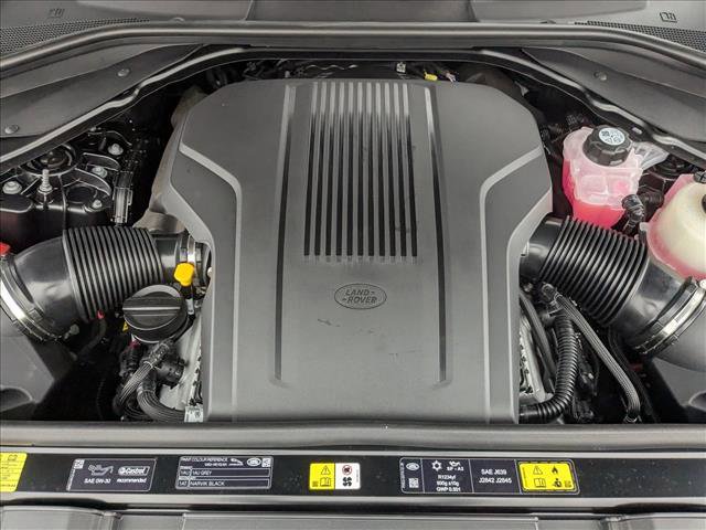 New 2026 Land Rover Range Rover SE image 18