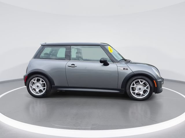 Used 2004 MINI Cooper S FWD image 9