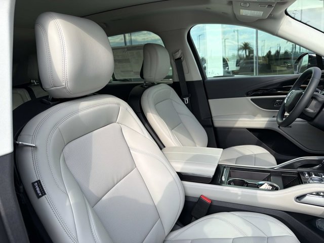 New 2026 Lincoln Nautilus Premier w/ Equipment Group 102A AWD/4WD image 18