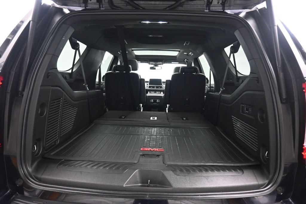 Used 2022 GMC Yukon XL SLT w/ SLT Premium Package AWD/4WD image 68
