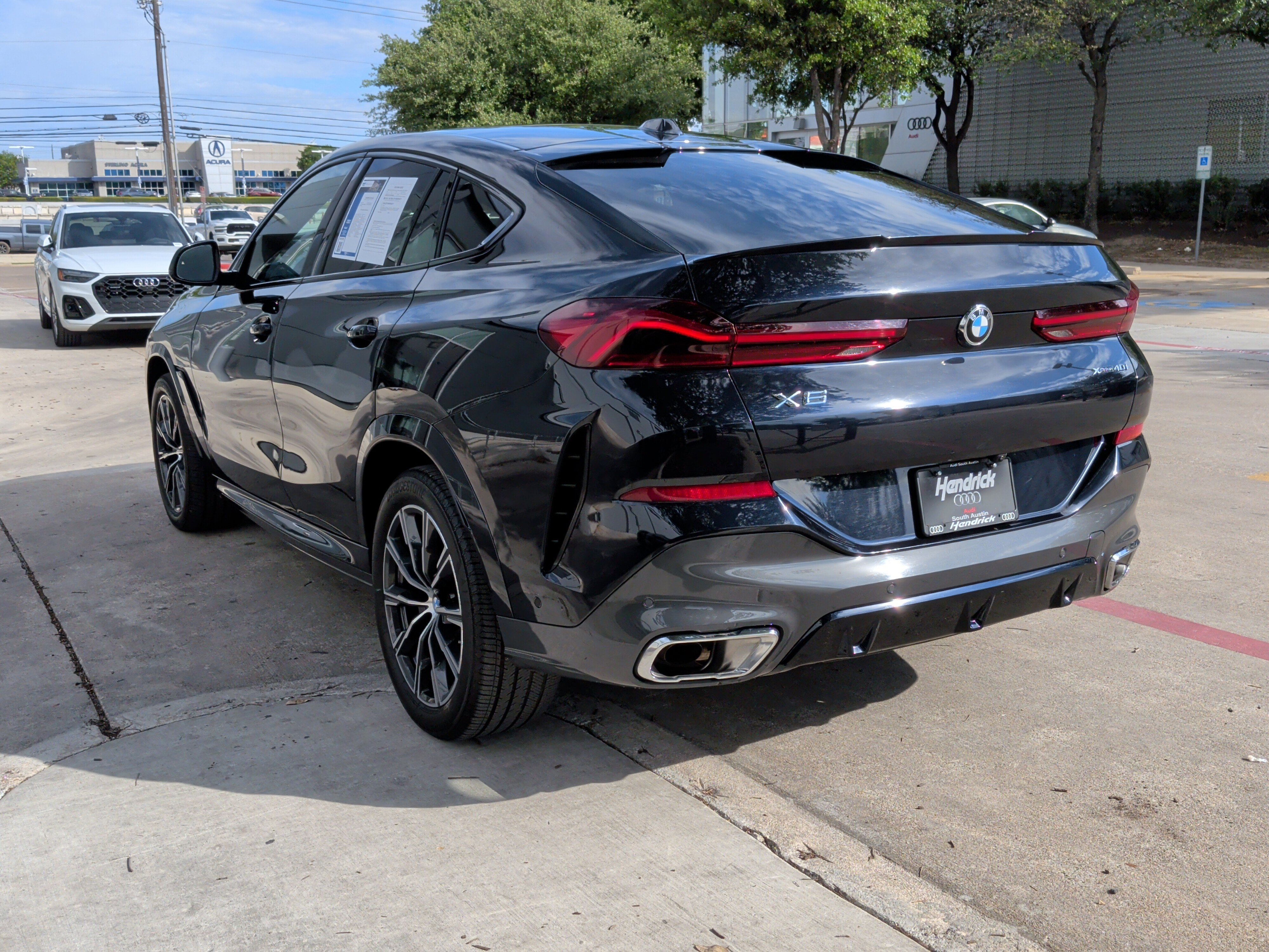 Used 2025 BMW X6 xDrive40i AWD/4WD image 9