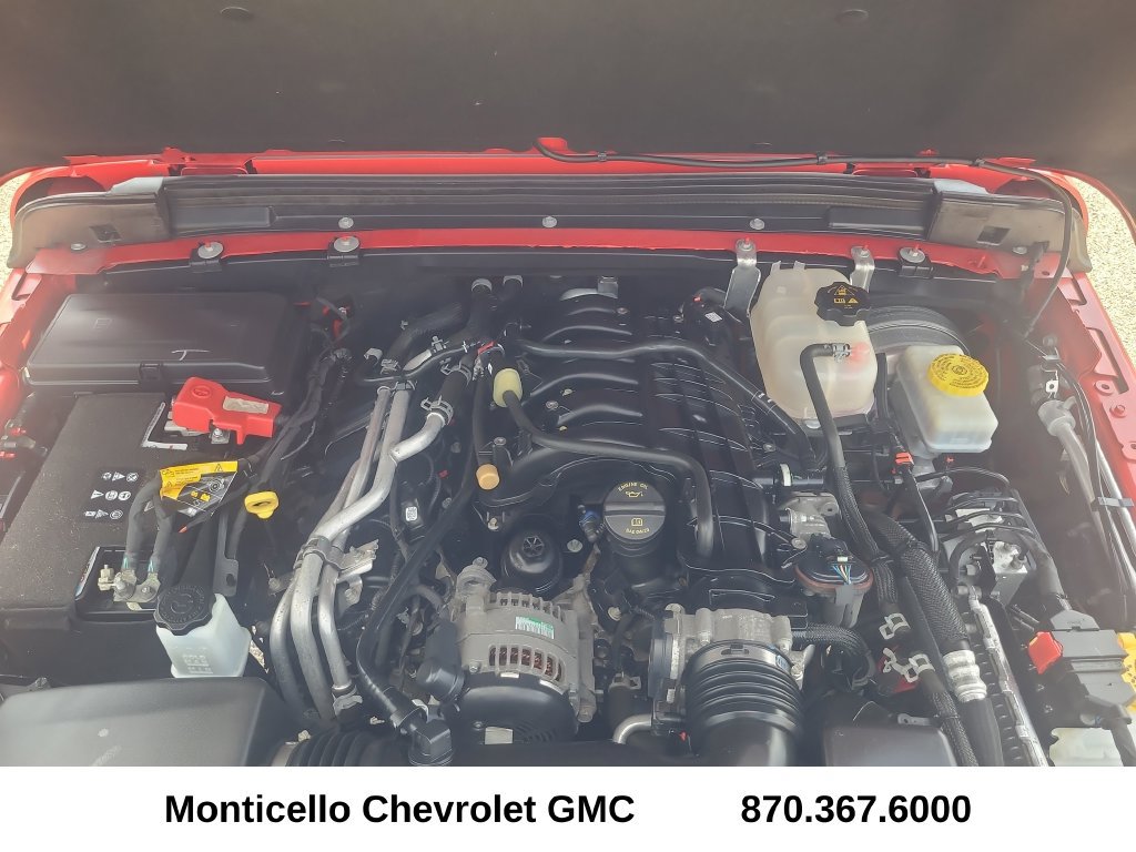 Used 2022 Jeep Wrangler Unlimited Sport AWD/4WD image 12