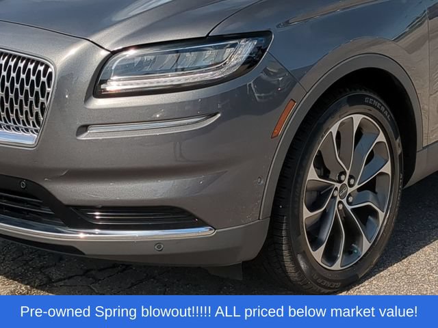 Used 2022 Lincoln Nautilus Reserve w/ Equipment Group 201A FWD image 17